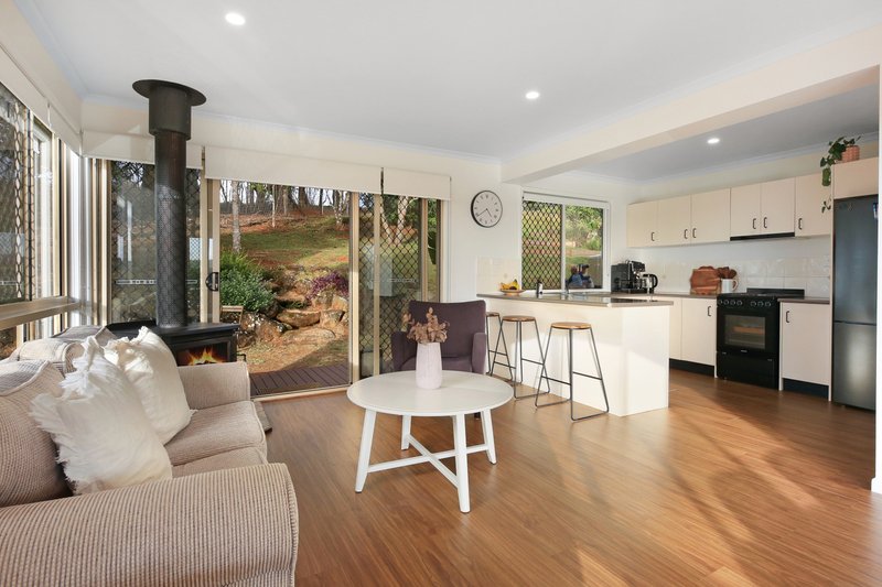 Photo - 9 Jacaranda Court, Beechmont QLD 4211 - Image 9