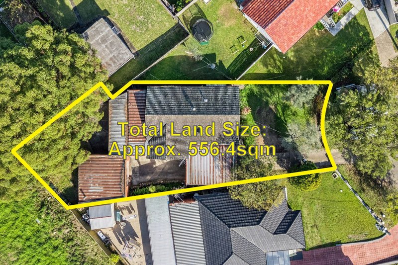 Photo - 9 Jacqueline Crescent, Greenacre NSW 2190 - Image 2