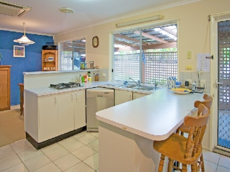 Photo - 9 Janderra Street, Buderim QLD 4556 - Image 7