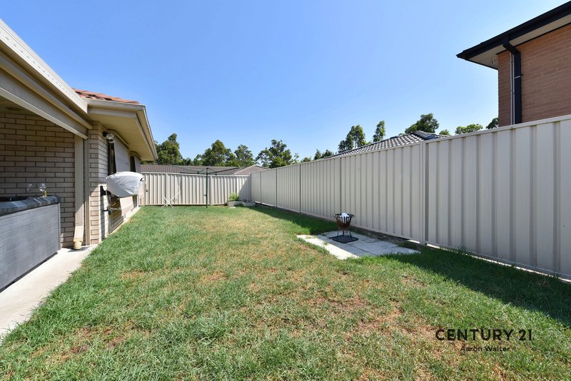 Photo - 9 Janus Close, Cameron Park NSW 2285 - Image 17