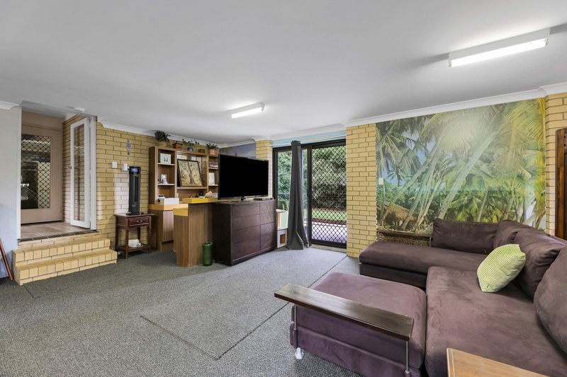 Photo - 9 Jarmo Crescent, Southport QLD 4215 - Image 14