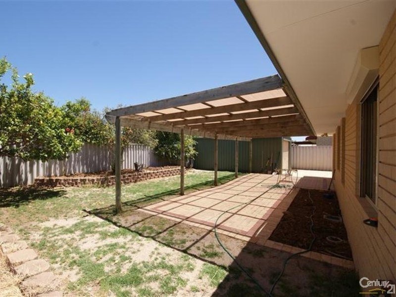 Photo - 9 Jaywick Close, Safety Bay WA 6169 - Image 3