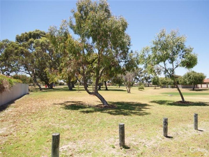 Photo - 9 Jaywick Close, Safety Bay WA 6169 - Image 15