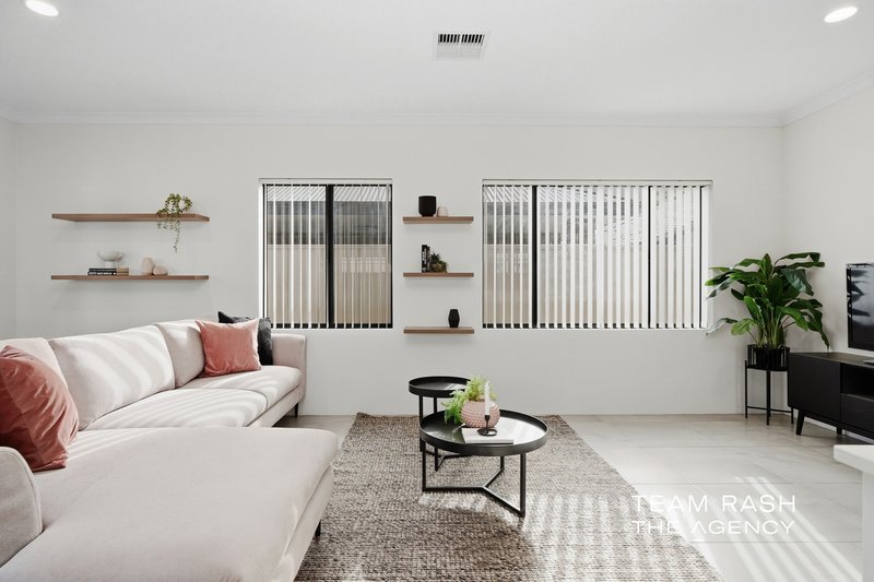 Photo - 9 Jerez Way, Brabham WA 6055 - Image 12