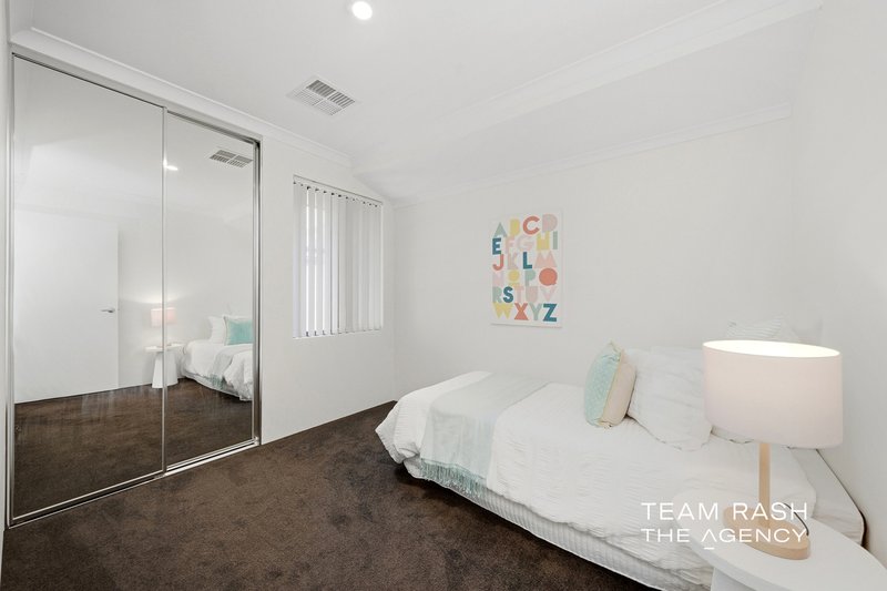 Photo - 9 Jerez Way, Brabham WA 6055 - Image 19