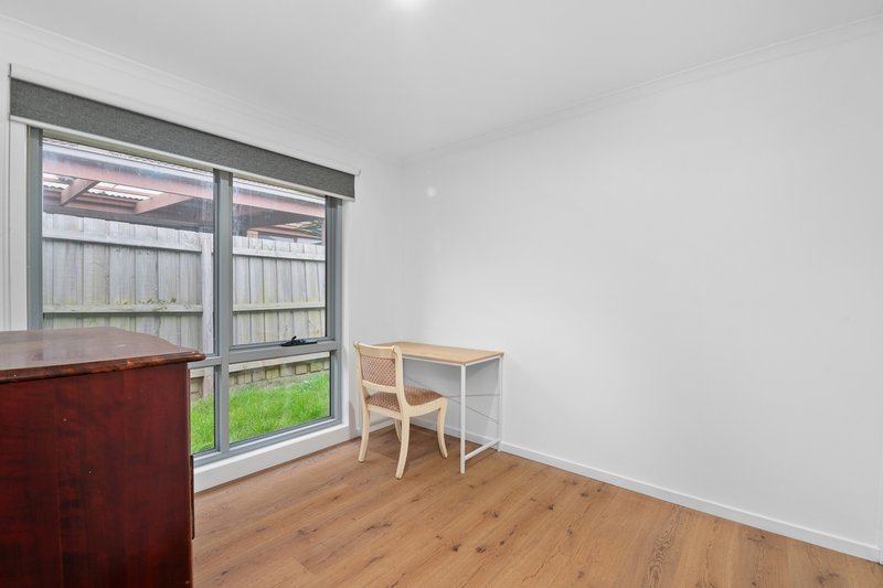 Photo - 9 Jolly Terrace, South Morang VIC 3752 - Image 8