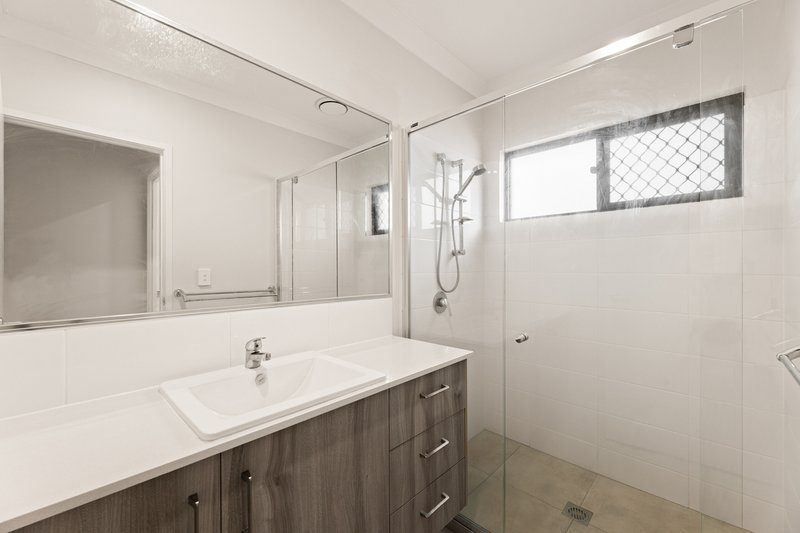 Photo - 9 Joshua Crescent, Bracken Ridge QLD 4017 - Image 13