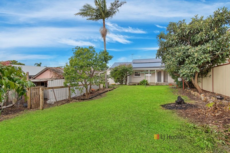 Photo - 9 Joy Street, Gorokan NSW 2263 - Image 8