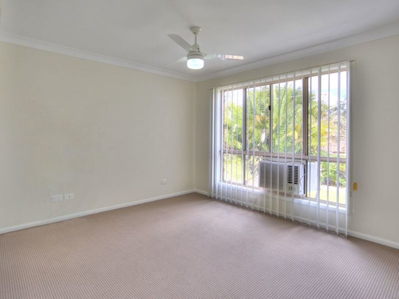 Photo - 9 Kadlunga Court, Boronia Heights QLD 4124 - Image 10