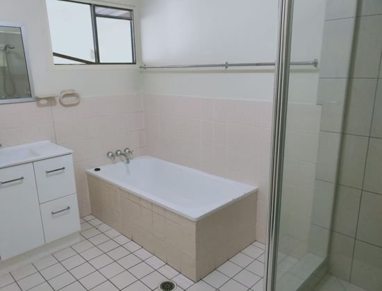 Photo - 9 Karanne Drive, Mooloolah Valley QLD 4553 - Image 7