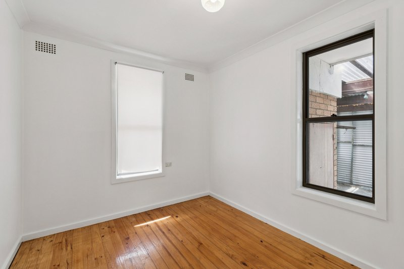 Photo - 9 Karingal Avenue, Koonawarra NSW 2530 - Image 7