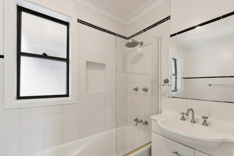 Photo - 9 Karingal Avenue, Koonawarra NSW 2530 - Image 9