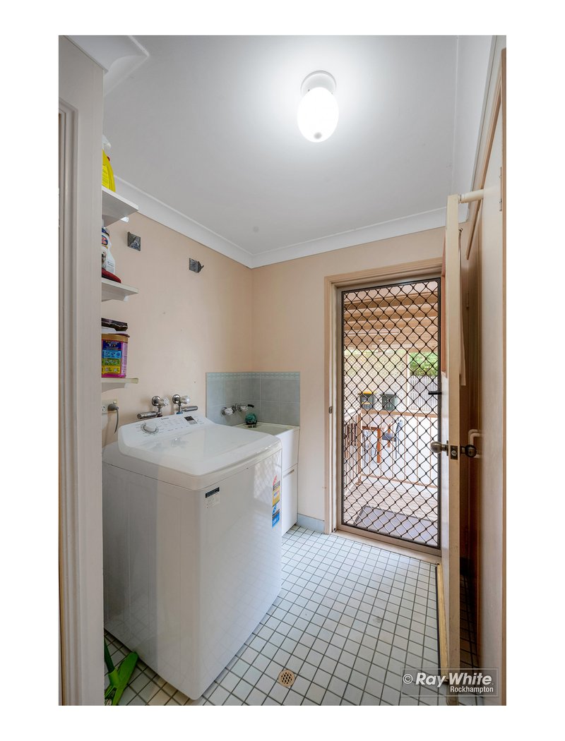 Photo - 9 Kavanagh Crescent, Koongal QLD 4701 - Image 14