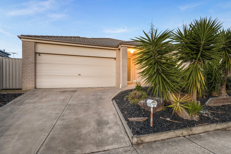 9 Keating Street, Pakenham VIC 3810