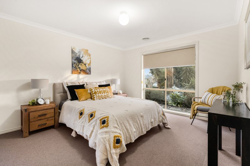 Photo - 9 Keating Street, Pakenham VIC 3810 - Image 6