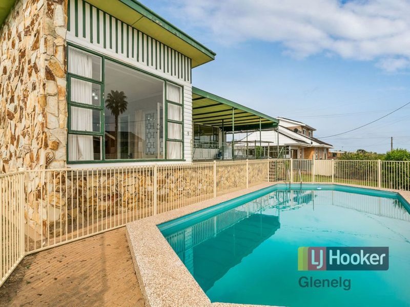 Photo - 9 Keen Avenue, Seaview Downs SA 5049 - Image 3