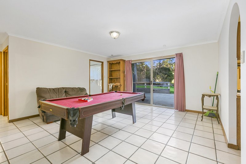 Photo - 9 Kelly Court, Lake Macdonald QLD 4563 - Image 12