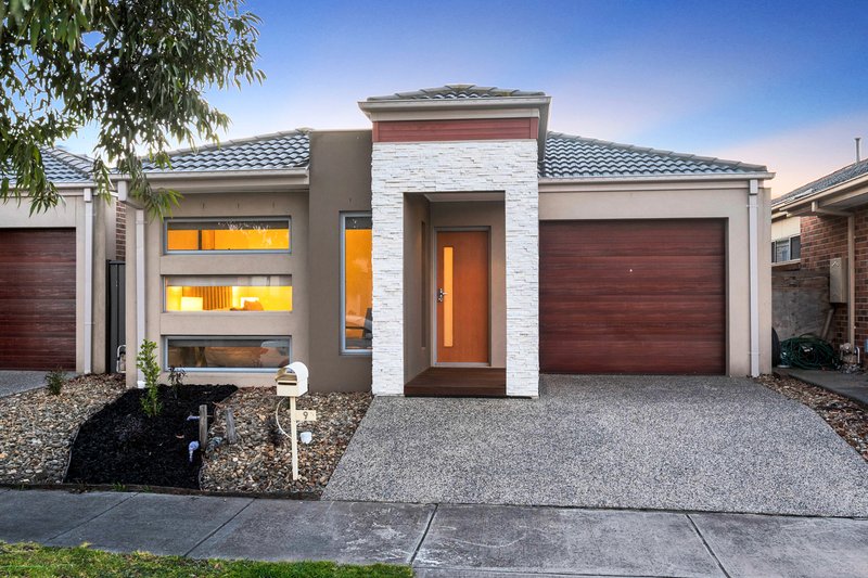 9 Kelway Street, Craigieburn VIC 3064