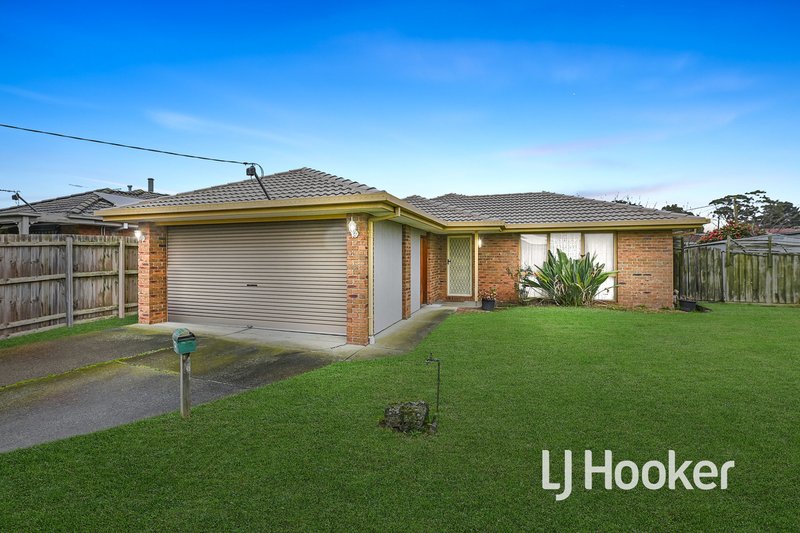 Photo - 9 Kendari Court, Hampton Park VIC 3976 - Image 1