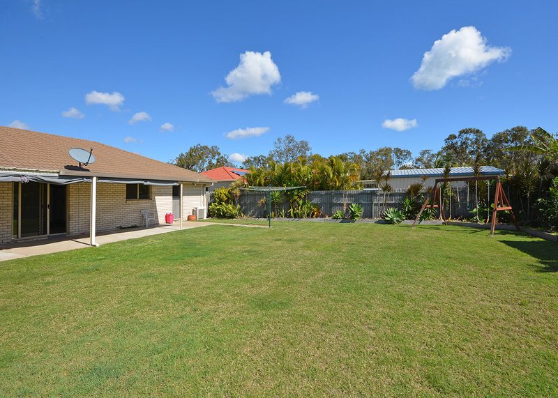 Photo - 9 Kensi Court, Point Vernon QLD 4655 - Image 18