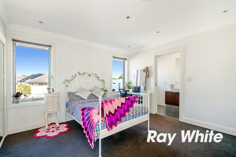 Photo - 9 Kentridge Place, Bella Vista Waters NSW 2153 - Image 6