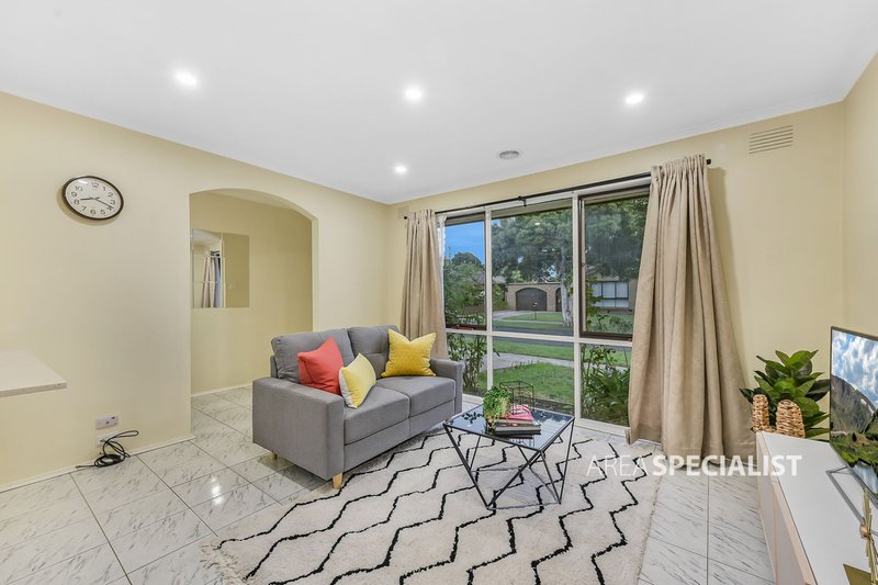 Photo - 9 Kernot Crescent, Noble Park North VIC 3174 - Image 4