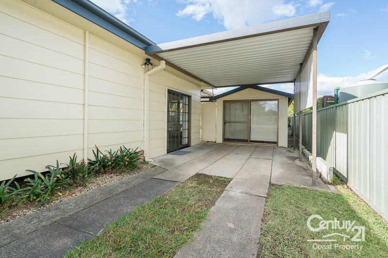 Photo - 9 Kerry Crescent, Berkeley Vale NSW 2261 - Image 12