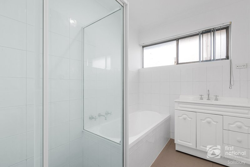 Photo - 9 Kerry Street, Salisbury Downs SA 5108 - Image 10