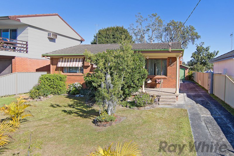 Photo - 9 Kewalo Avenue, Budgewoi NSW 2262 - Image 1