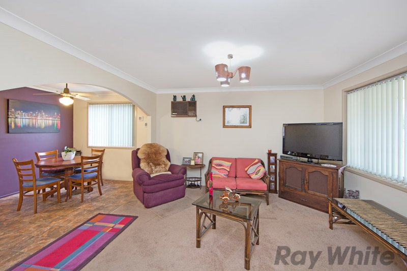 Photo - 9 Kewalo Avenue, Budgewoi NSW 2262 - Image 4