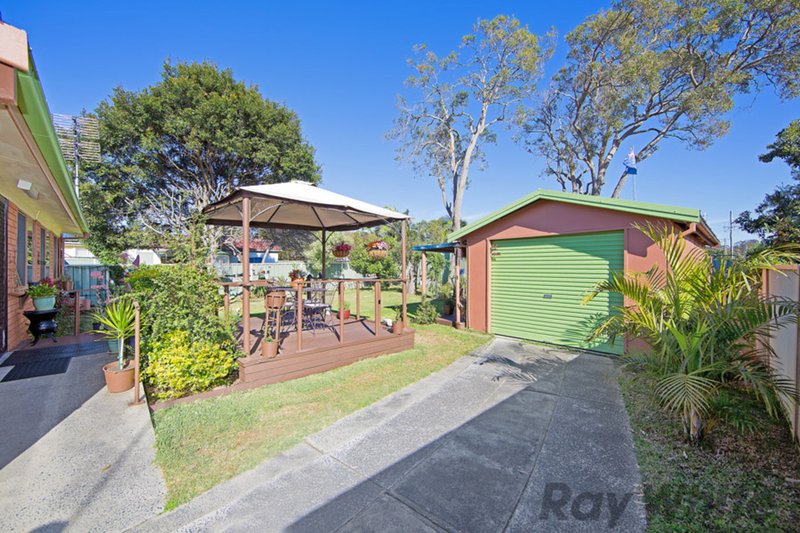 Photo - 9 Kewalo Avenue, Budgewoi NSW 2262 - Image 9