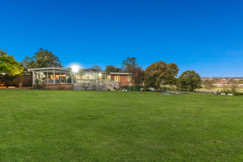 Photo - 9 Kilgerron Court, Narre Warren South VIC 3805 - Image 21