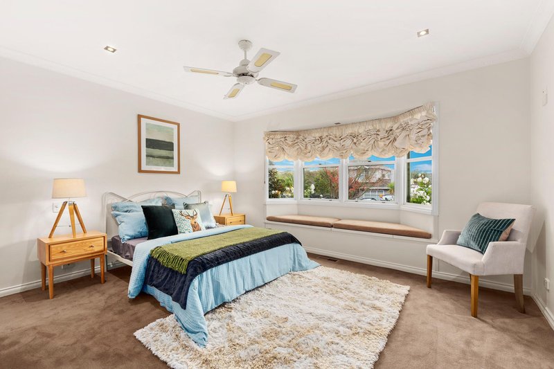 Photo - 9 Kilsyth Avenue, Burwood VIC 3125 - Image 6