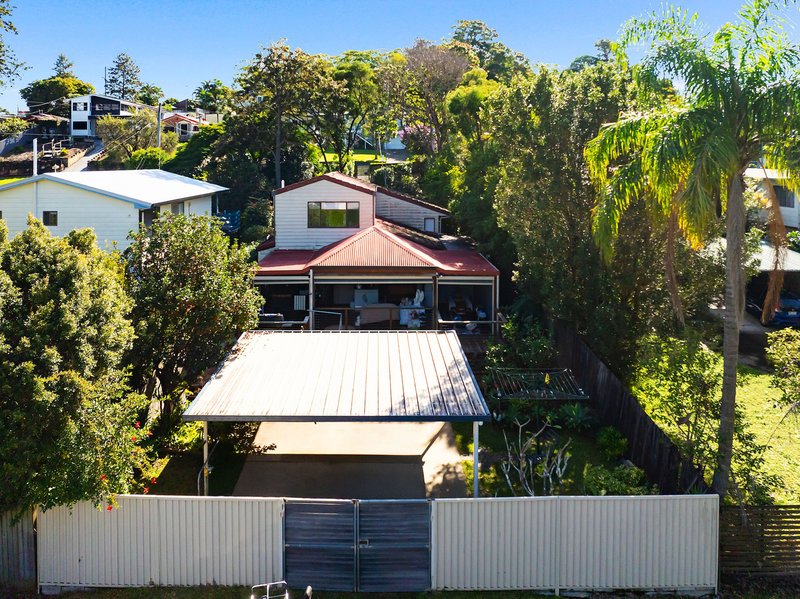 Photo - 9 Kinarra Street, Ashmore QLD 4214 - Image 2
