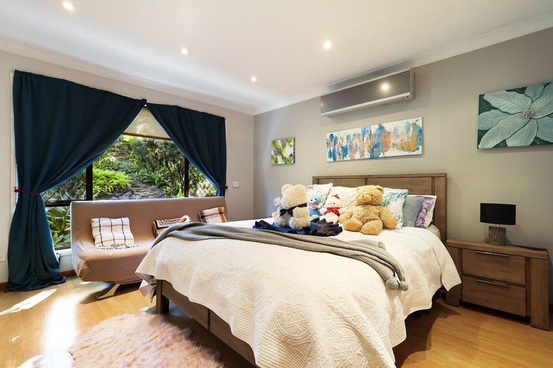 Photo - 9 Kinarra Street, Ashmore QLD 4214 - Image 9