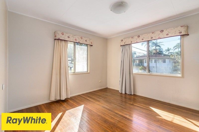 Photo - 9 Kingsley Street, Rochedale South QLD 4123 - Image 9