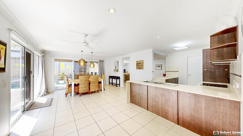 Photo - 9 Kingsmill Circuit, Peregian Springs QLD 4573 - Image 5