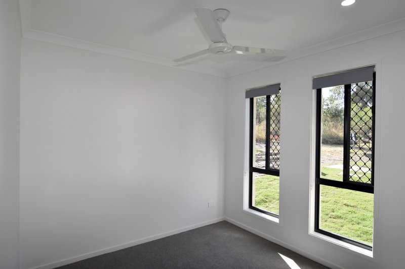 Photo - 9 Kirkdale Street, Tannum Sands QLD 4680 - Image 14