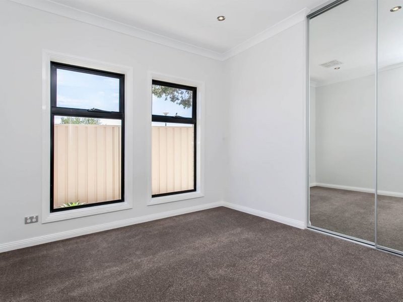 Photo - 9 Kirra Avenue, West Lakes Shore SA 5020 - Image 19