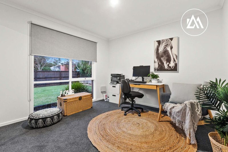 Photo - 9 Kirribilli Close, Langwarrin VIC 3910 - Image 20