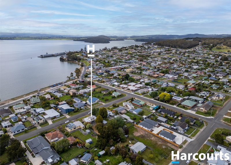 Photo - 9 Kitchener Avenue, Beauty Point TAS 7270 - Image 16