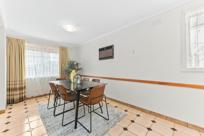 Photo - 9 Kitson Road, Clayton South VIC 3169 - Image 5