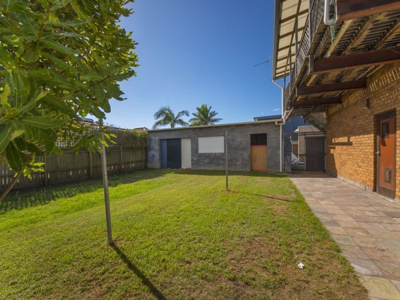 Photo - 9 Kolang Street, Old Bar NSW 2430 - Image 17