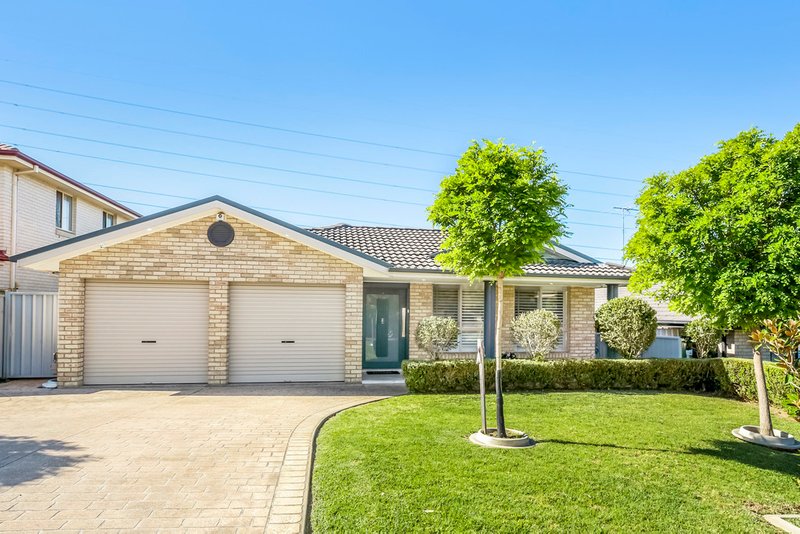 9 Kookaburra Crescent, Glenmore Park NSW 2745