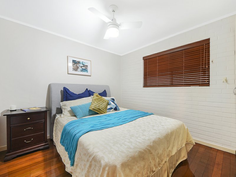 Photo - 9 Koonya Street, Chermside West QLD 4032 - Image 9