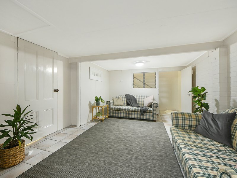 Photo - 9 Koonya Street, Chermside West QLD 4032 - Image 13