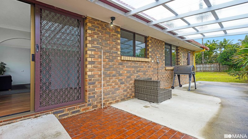 Photo - 9 Kooringa Court , Ocean Shores NSW 2483 - Image 17