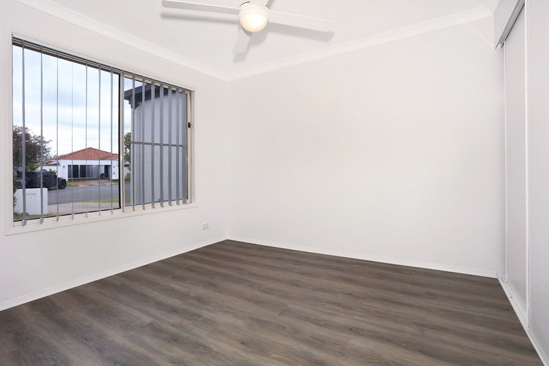 Photo - 9 Kowhai Place, Nerang QLD 4211 - Image 9