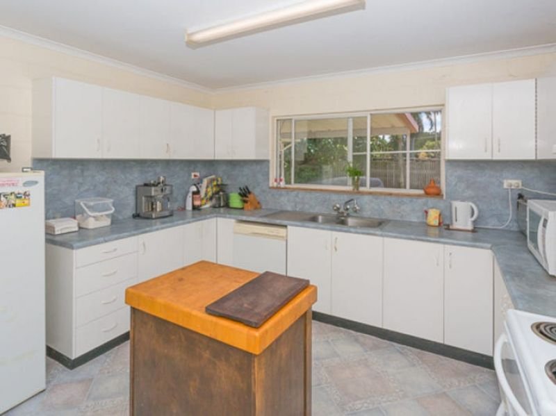 Photo - 9 Krause Court, Andergrove QLD 4740 - Image 3