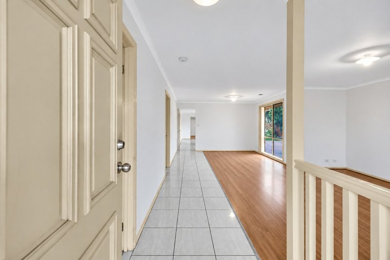 Photo - 9 Kulin Drive, Tarneit VIC 3029 - Image 4